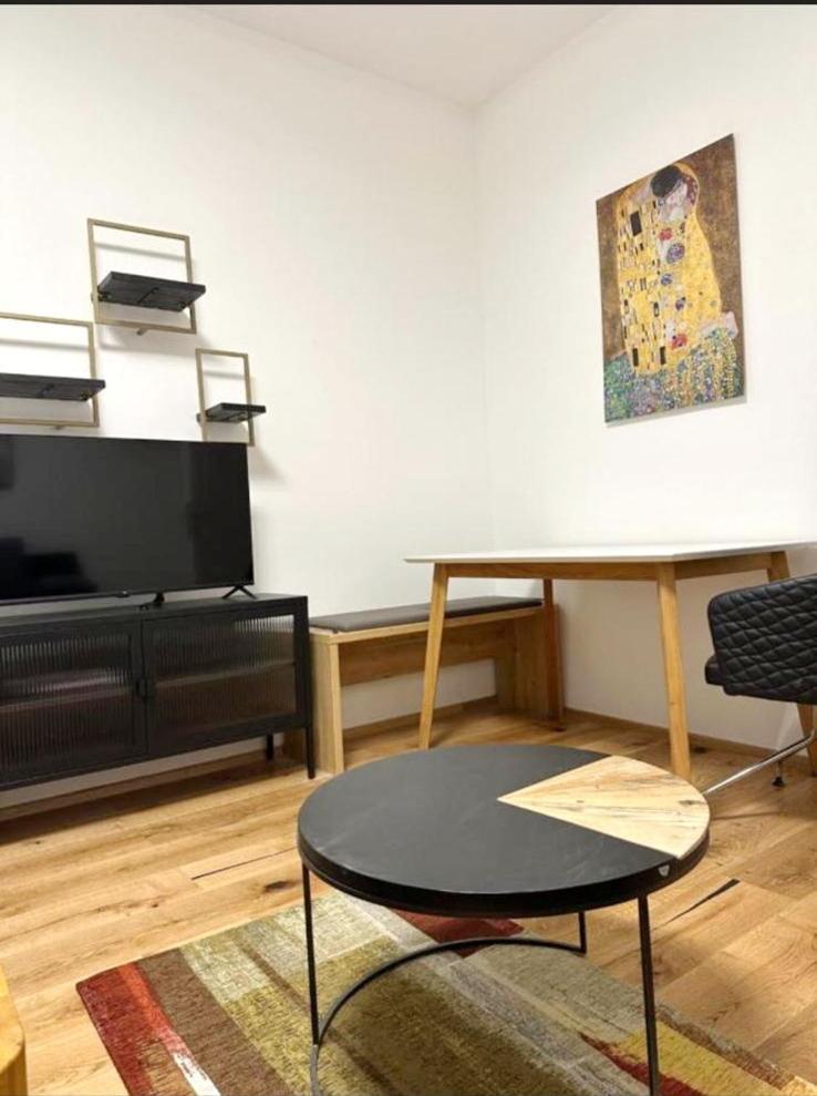 Cozy Studio In Ottakiring Area Wien Exterior foto